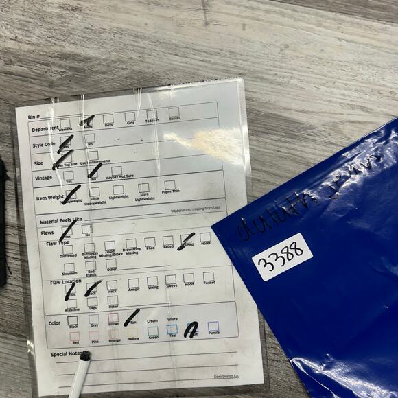 Duluth Trading Co Flex Ballroom Mid Wash Blue‎ Men 42x32 Relaxed Fit Denim Jeans - Picture 8 of 15